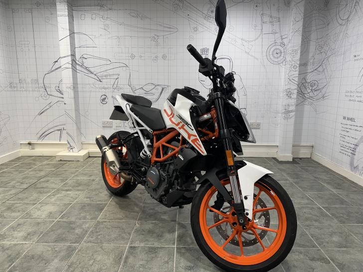 KTM 390 DUKE ABS