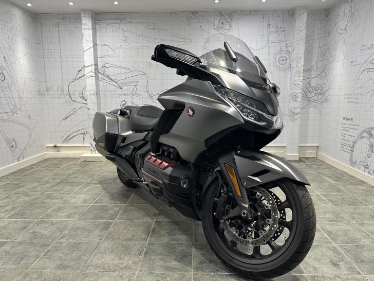 Honda GL1800 GOLD WING