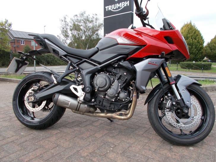 TRIUMPH TIGER SPORT 660