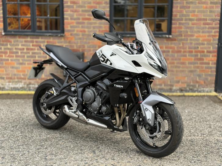 TRIUMPH TIGER SPORT 660
