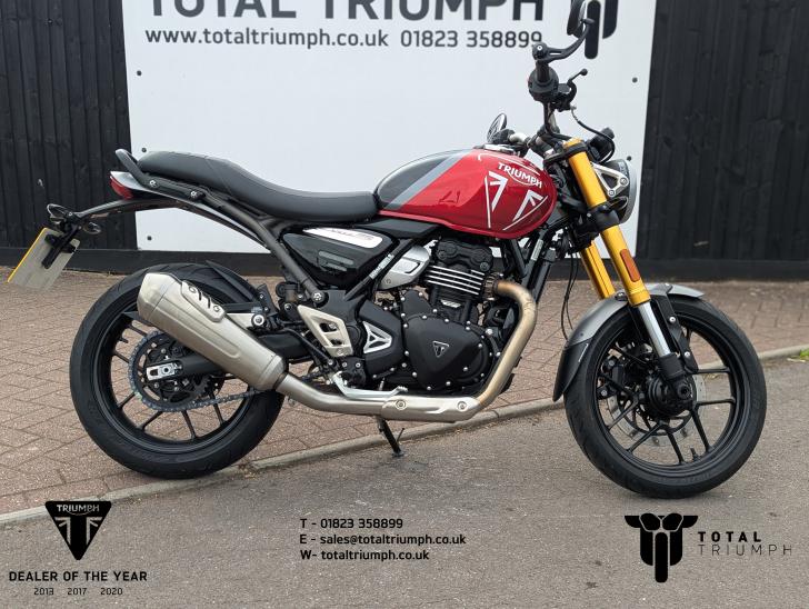 TRIUMPH SPEED 400