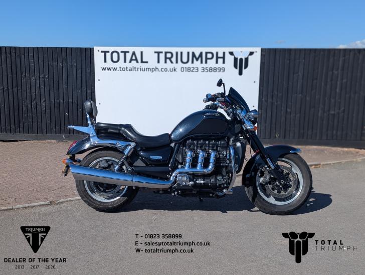 TRIUMPH ROCKET III ROADSTER