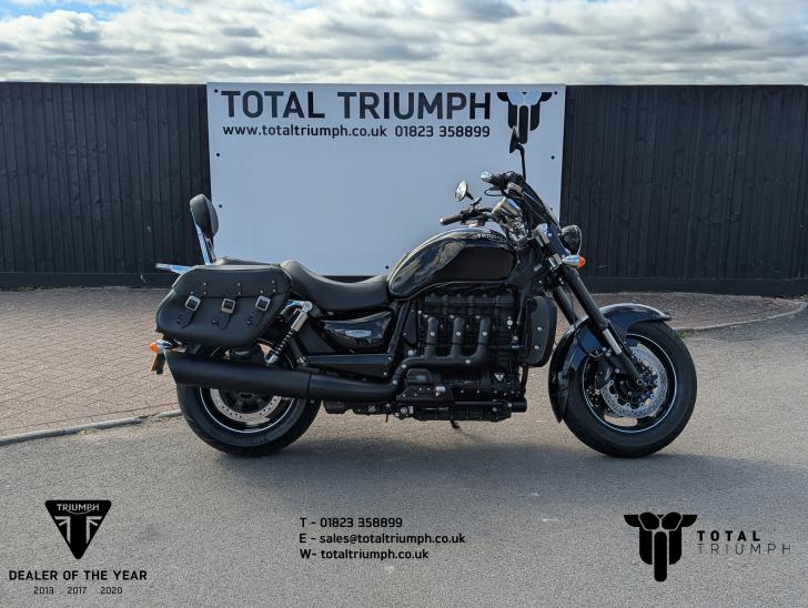TRIUMPH ROCKET X ROADSTER