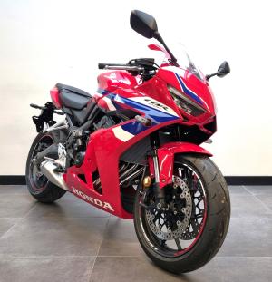 New Honda CBR650R E-CLUTCH CBR650R E-CLUTCH | Image 2