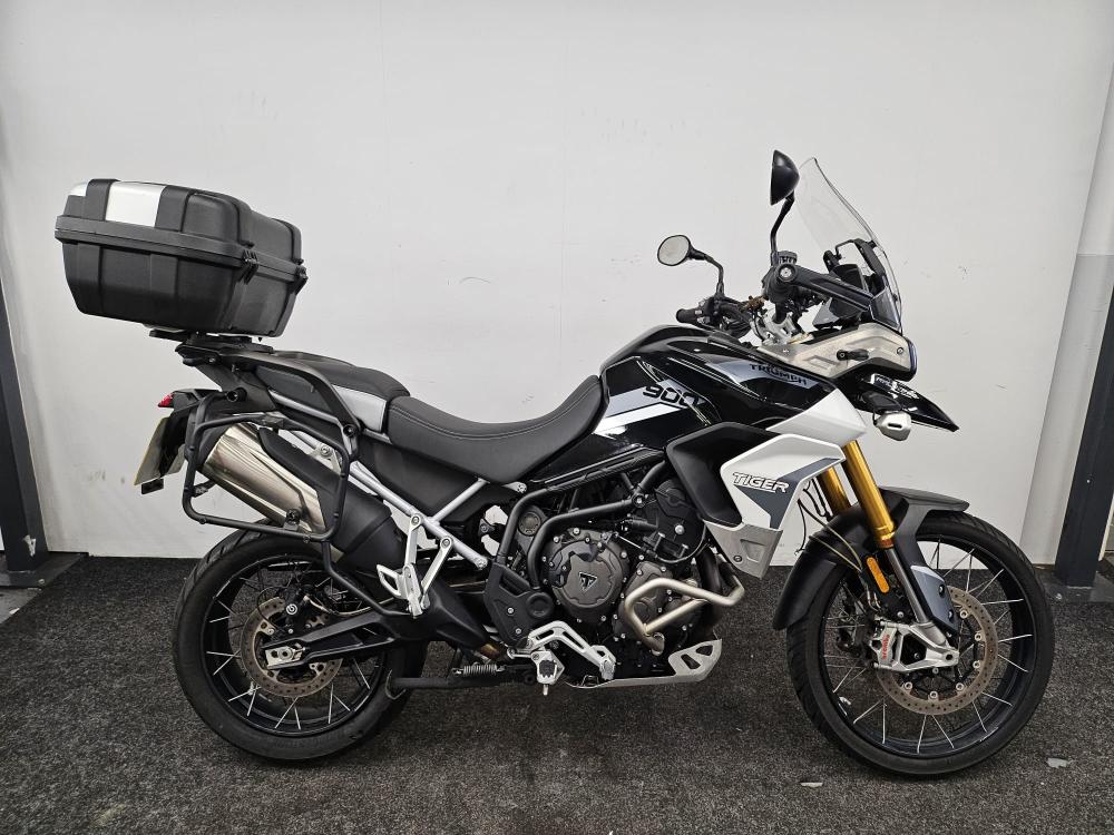 Main photo of this Used Triumph TIGER 900 RALLY PRO that's available to buy at KH Motorcycles - Sandiacre, located in Nottingham