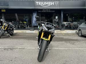 Used Triumph STREET TRIPLE 765 MOTO2™ EDITION STREET TRIPLE 765 MOTO2™ EDITION | Image 3