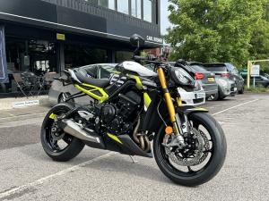 Used Triumph STREET TRIPLE 765 MOTO2™ EDITION STREET TRIPLE 765 MOTO2™ EDITION | Image 4