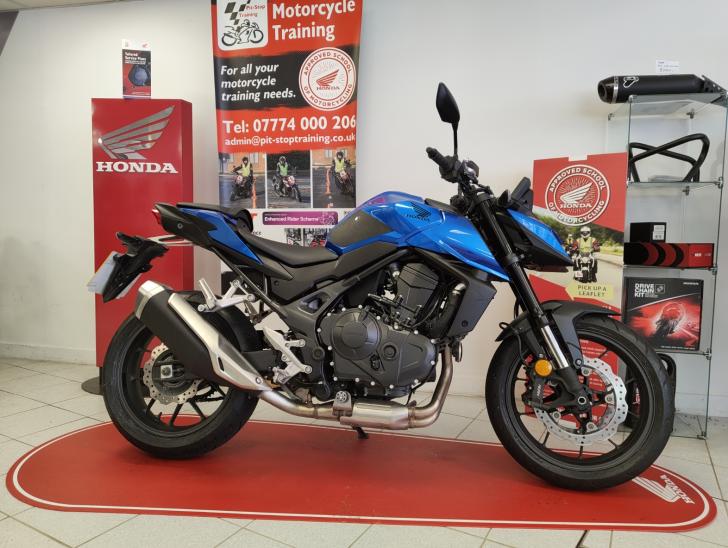 Here's a photo of the HONDA CB750 HORNET, currently available for sale