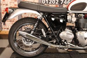 Used Triumph BONNEVILLE BONNEVILLE T120 | Image 2