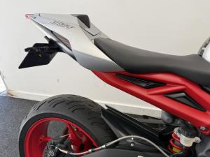 Used Triumph STREET TRIPLE RX STREET TRIPLE RX | Image 4