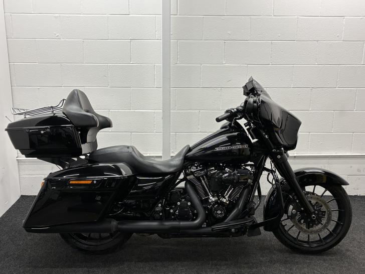 Used Harley-Davidson TOURING FLHXS STREET GLIDE SPECIAL