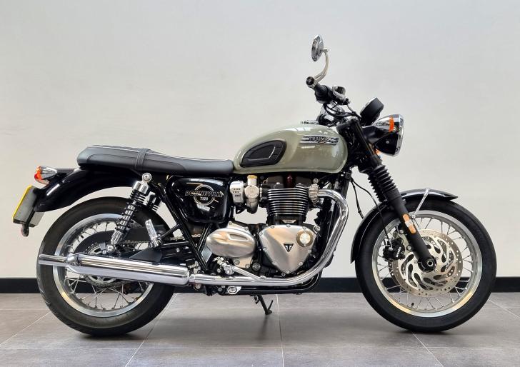 Ex Demo Triumph BONNEVILLE T120