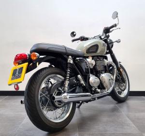 Ex Demo Triumph BONNEVILLE BONNEVILLE T120 | Image 4