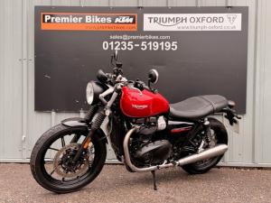 Watch video of Triumph STREET STREET TWIN in Abingdon
