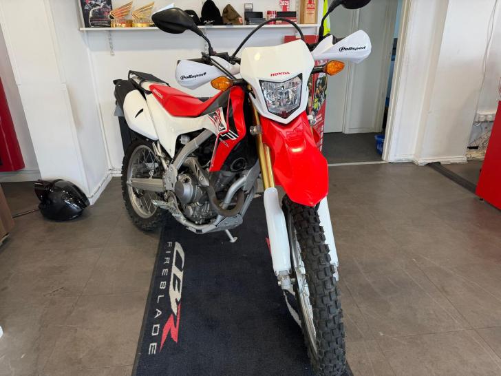 Here's a photo of the HONDA CRF250L, currently available for sale