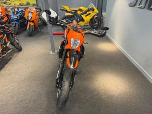 Used KTM 690 690 SMC R | Image 3