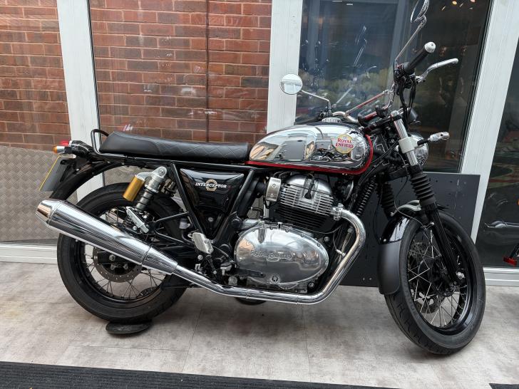 Here's a photo of the ROYAL ENFIELD INTERCEPTOR 650 TWIN CHROME, currently available for sale