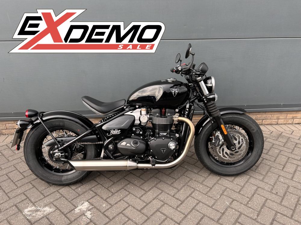 Main photo of this Ex Demo Triumph BONNEVILLE that's available to buy at Triumphworld Nottingham, located in Nottingham