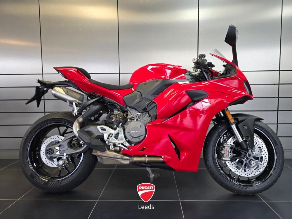 Main photo of this New Ducati PANIGALE V2 that's available to buy at Ducati Leeds, located in Shipley