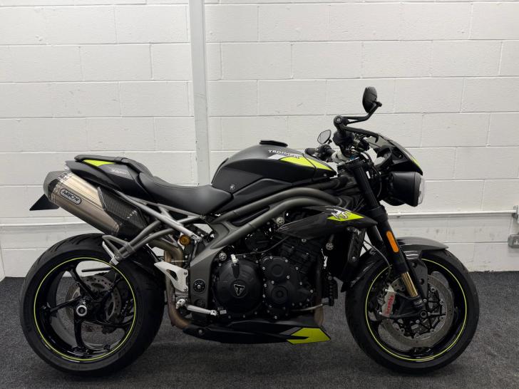 Here's a photo of the TRIUMPH SPEED TRIPLE 1050 RS, currently available for sale