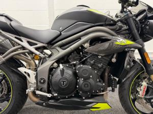Used Triumph SPEED TRIPLE SPEED TRIPLE 1050 RS | Image 3