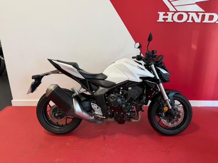 Here's a photo of the HONDA CB1000 HORNET, currently available for sale