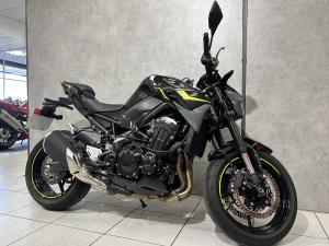 Watch video of Kawasaki Z Z900 in Hull