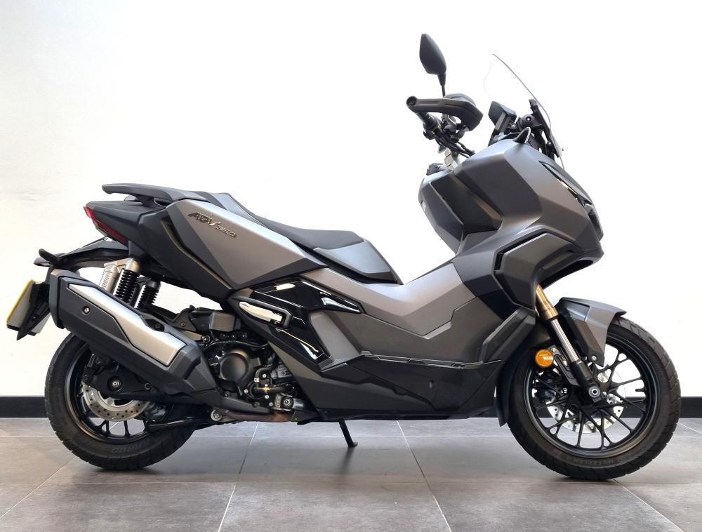 Main photo of this Used Honda ADV 350 that's available to buy at Blade Honda Stratford Upon Avon, located in Stratford Upon Avon