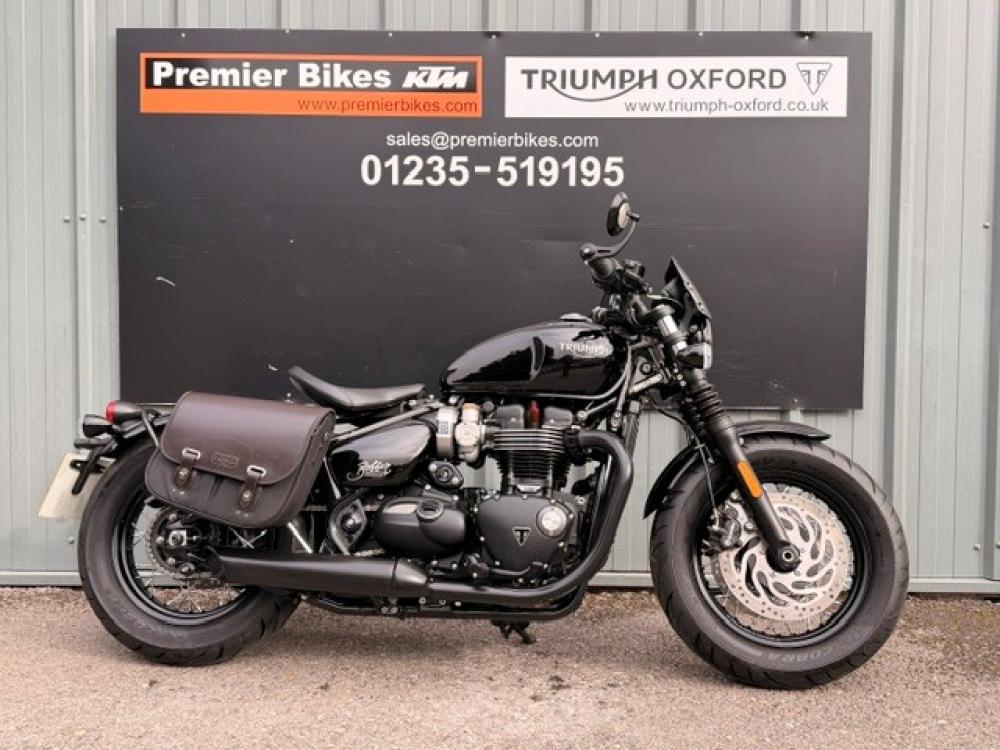 Main photo of this Used Triumph BONNEVILLE that's available to buy at Triumph Oxford, located in Abingdon