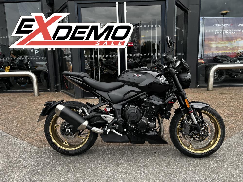 Main photo of this Ex Demo Triumph TRIDENT 800 that's available to buy at TriumphWorld Chesterfield, located in Chesterfield
