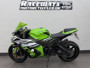 Used Kawasaki NINJA ZX-10R NINJA ZX-10R | Image 4