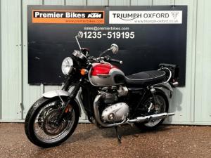 Watch video of Triumph BONNEVILLE BONNEVILLE T120 in Abingdon