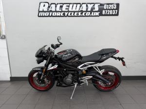 Watch video of Triumph STREET TRIPLE 765 RS STREET TRIPLE 765 RS in Fleetwood