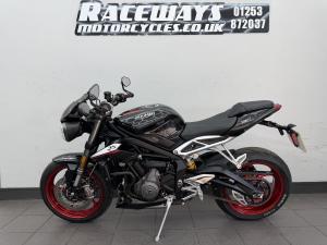 Used Triumph STREET TRIPLE 765 RS STREET TRIPLE 765 RS | Image 4