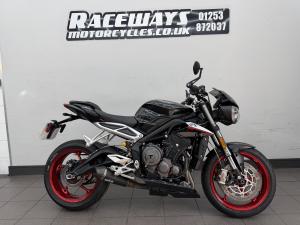 Used Triumph STREET TRIPLE 765 RS STREET TRIPLE 765 RS | Image 3