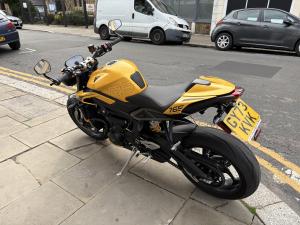 Used Triumph STREET TRIPLE 765 RS STREET TRIPLE 765 RS | Image 2