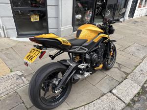 Used Triumph STREET TRIPLE 765 RS STREET TRIPLE 765 RS | Image 3