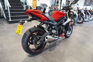 Used Triumph SPEED TRIPLE STREET TRIPLE 675 | Image 4