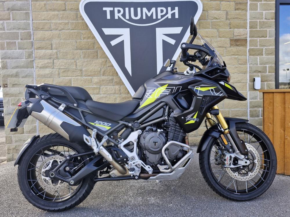 Main photo of this Used Triumph TIGER 1200 DESERT EDITION that's available to buy at Triumph West Yorkshire, located in Shipley