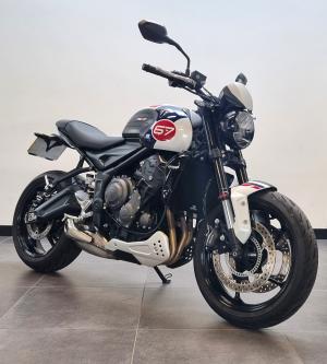 Used Triumph TRIDENT 660 TRIPLE TRIBUTE EDITION TRIDENT 660 TRIPLE TRIBUTE EDITION | Image 2