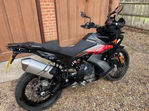 Watch video of KTM 790 ADVENTURE 790 ADVENTURE in Westerham