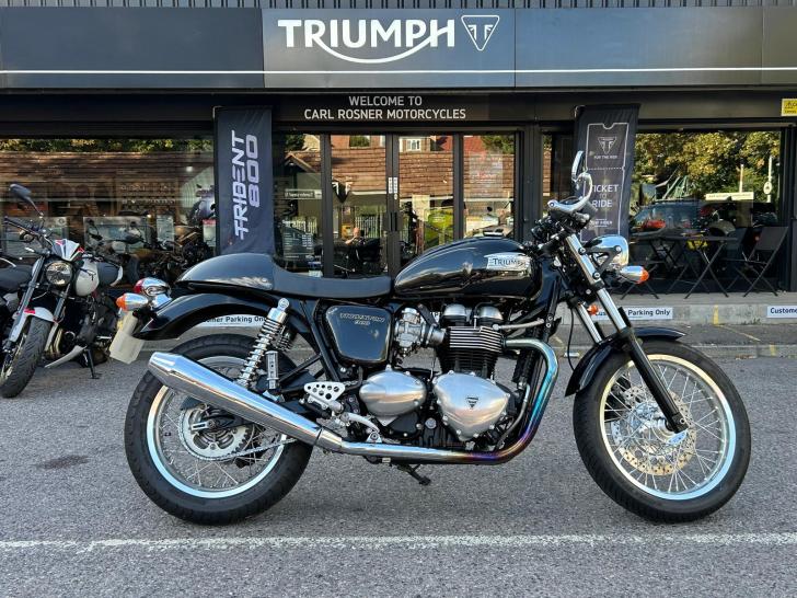 Here's a photo of the TRIUMPH THRUXTON, currently available for sale