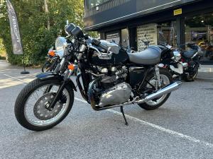Watch video of Triumph THRUXTON THRUXTON in Croydon