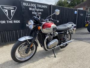Used Triumph BONNEVILLE BONNEVILLE T120 | Image 4