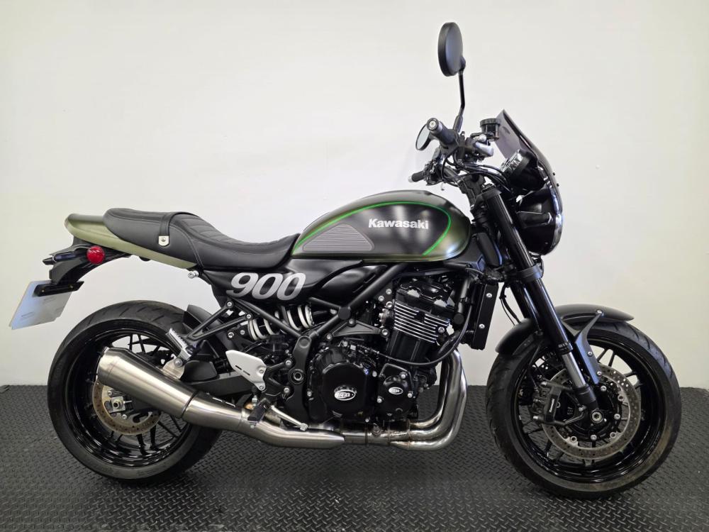 Main photo of this Used Kawasaki Z900 that's available to buy at KH Motorcycles - Sandiacre, located in Nottingham