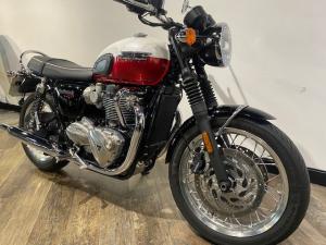 Used Triumph BONNEVILLE BONNEVILLE T120 | Image 2