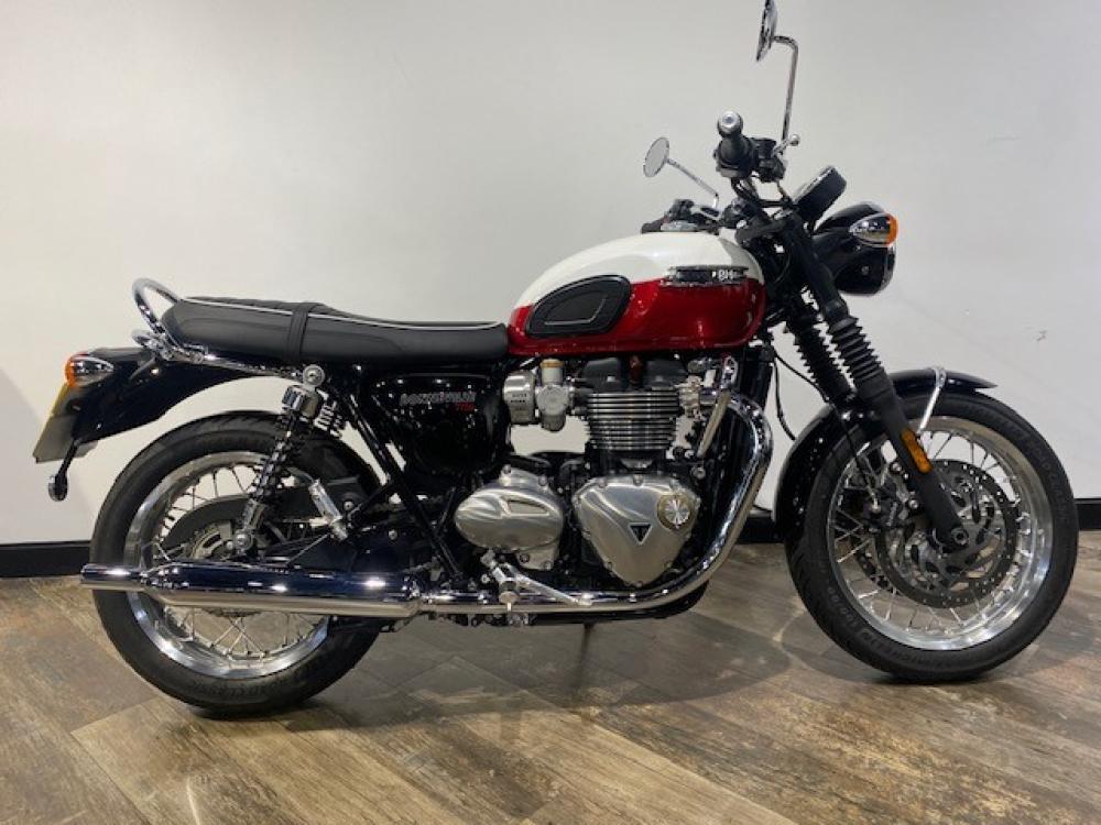 Main photo of this Used Triumph BONNEVILLE that's available to buy at Triumph Newcastle, located in Newcastle