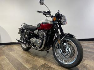 Used Triumph BONNEVILLE BONNEVILLE T120 | Image 4