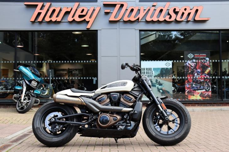Here's a photo of the HARLEY-DAVIDSON SPORTSTER S, currently available for sale