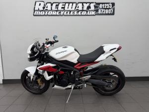 Watch video of Triumph STREET TRIPLE  ABS STREET TRIPLE  R ABS in Fleetwood